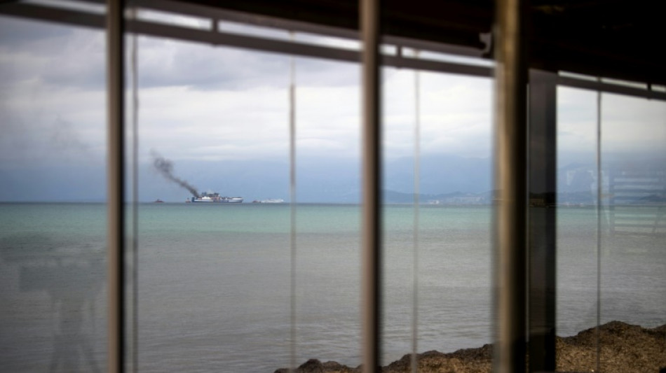 Gr&egrave;ce : un passager retrouv&eacute; mort &agrave; bord du ferry italien en feu