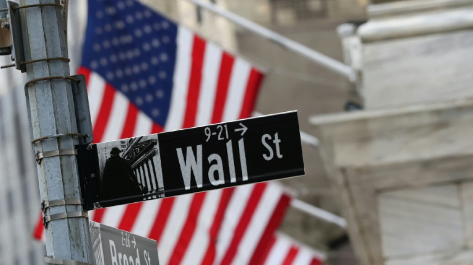 Wall Street frein&eacute;e par la hausse des prix du p&eacute;trole