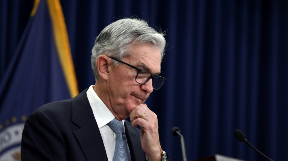 Con la econom&iacute;a en baja y bancos en aprietos, la Fed apunta a la inflaci&oacute;n de EEUU
