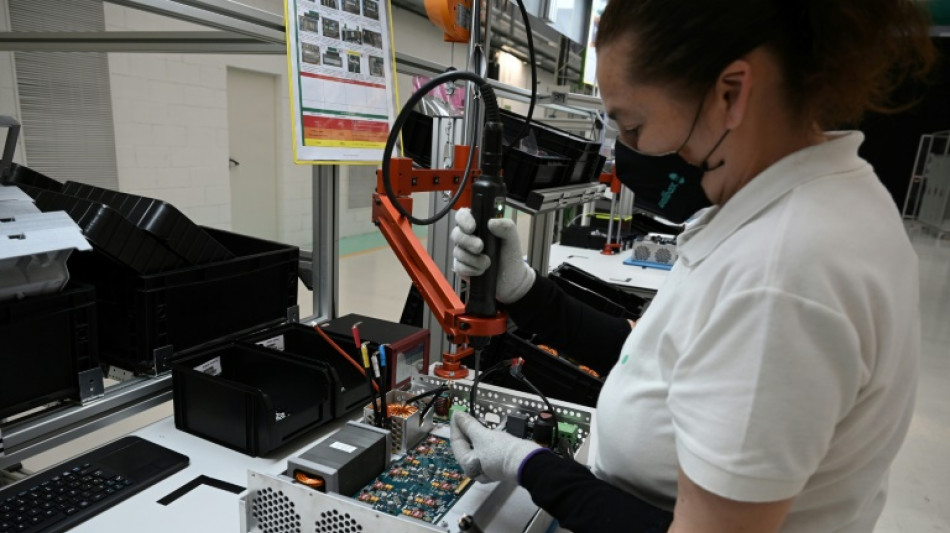 El &iacute;ndice de producci&oacute;n industrial en Espa&ntilde;a se contrae en junio