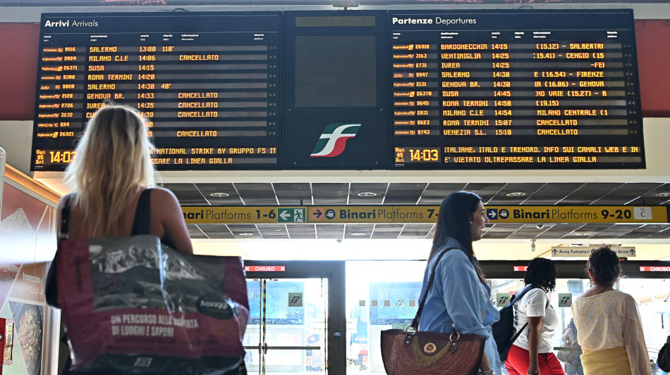 Gruppo Fs, sciopero del personale dalle 21 del 9 alle 21 del 10 gennaio