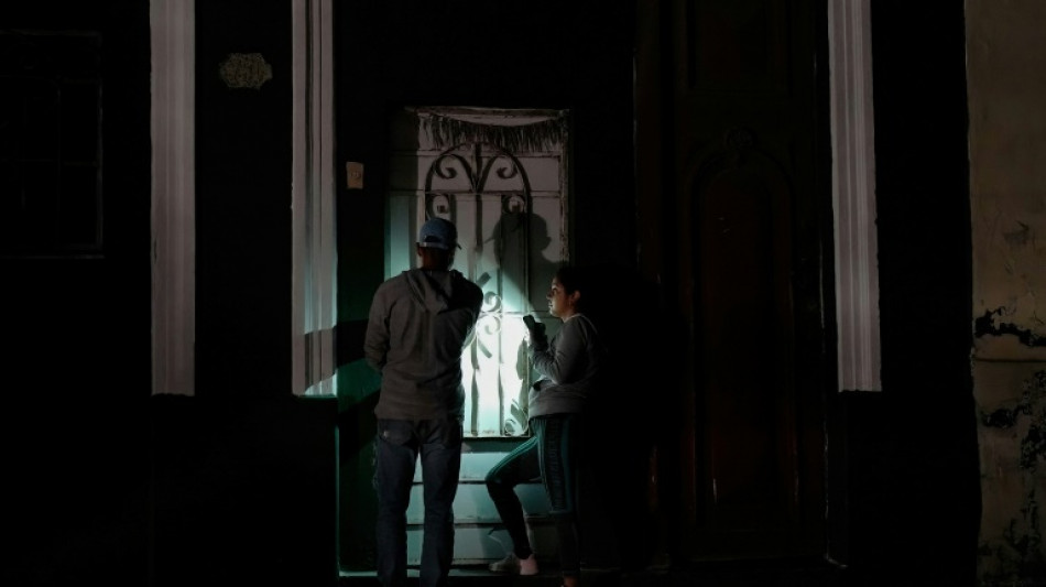Cuba restablece su servicio el&eacute;ctrico tras apag&oacute;n nacional de un d&iacute;a
