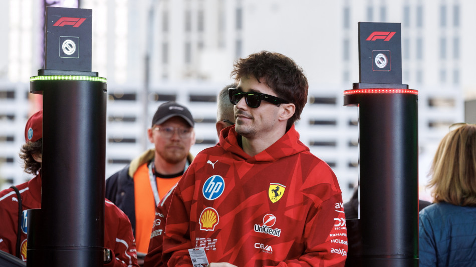 F1: Las Vegas, la Ferrari di Lecrerc vola nelle prime libere