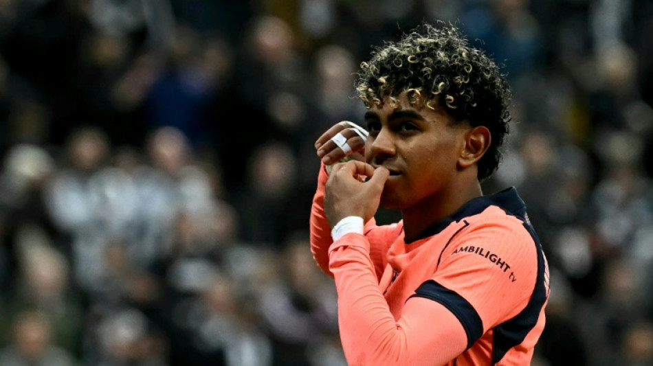 Yamal denies Newcastle, Liverpool lose and Atletico thrash Spurs in Champions League