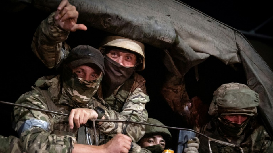 Paramilitares de Wagner se repliegan tras mot&iacute;n, que debilita a Putin