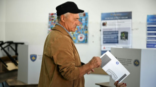 Partido do primeiro-ministro lidera elei&ccedil;&otilde;es no Kosovo, segundo pesquisas 