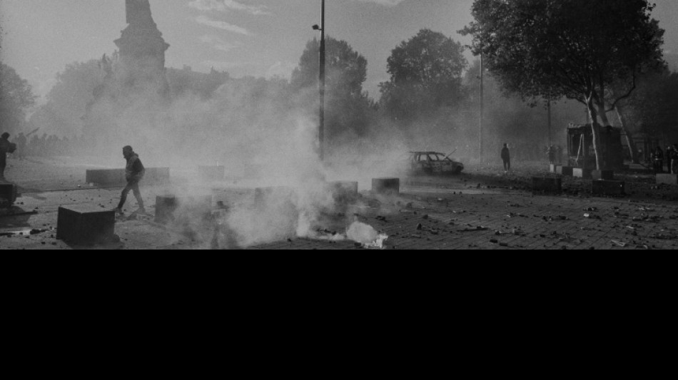 Francia vive una nueva jornada de protestas entre un fuerte despliegue policial