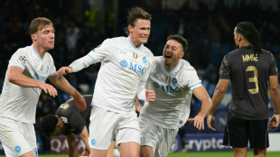 Napoli's title defence continues with visit of rivals Juventus