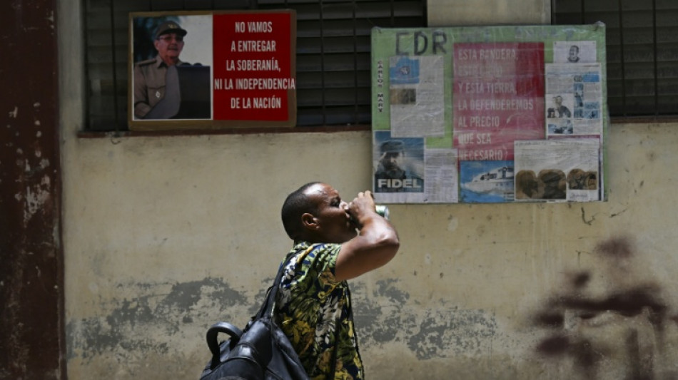 Cuba aprueba paquete de reformas de libre mercado en un giro econ&oacute;mico sin precedentes