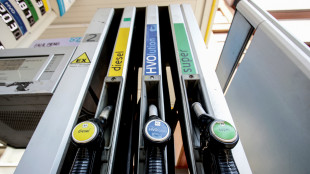 Prezzo petrolio in calo, Wti scambiato a 89,82 dollari