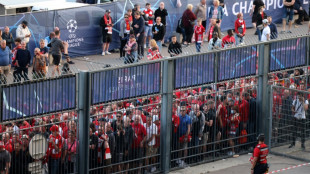 Informe independiente responsabiliza a UEFA de incidentes en final de Champions en Par&iacute;s