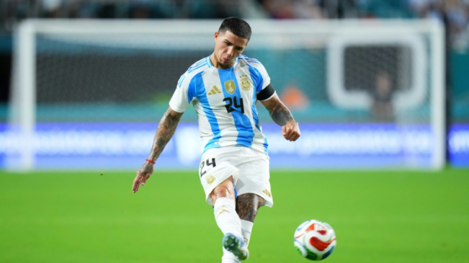 Enzo Fernández está fora de amistoso da Argentina contra Porto Rico por lesão