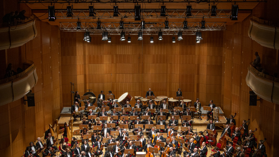 Il direttore Jordi Bernàcer sostituisce a Bologna Daniel Oren