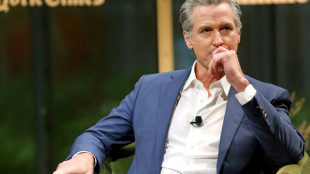 Califórnia promulga lei de segurança de IA voltada para gigantes da tecnologia