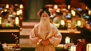 Young diners 'time travel' back to ancient China
