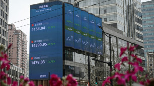 Petr&oacute;leo e g&aacute;s seguem nas alturas por guerra no Oriente M&eacute;dio