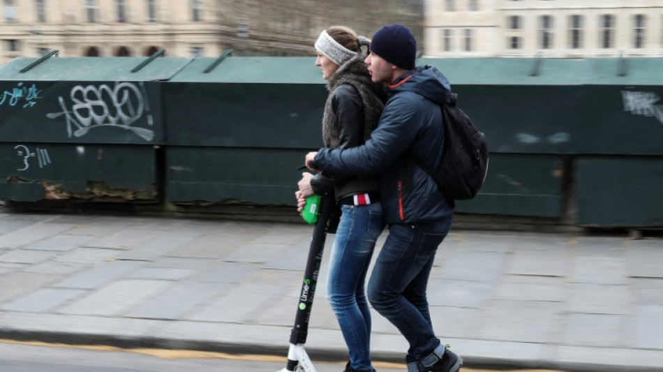 Roller falsch abgestellt: E-Rolleranbieter soll 74 Euro f&uuml;r Umstellen zahlen