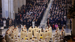 La catedral de Notre Dame celebra su primeras dos misas cinco a&ntilde;os despu&eacute;s del incendio