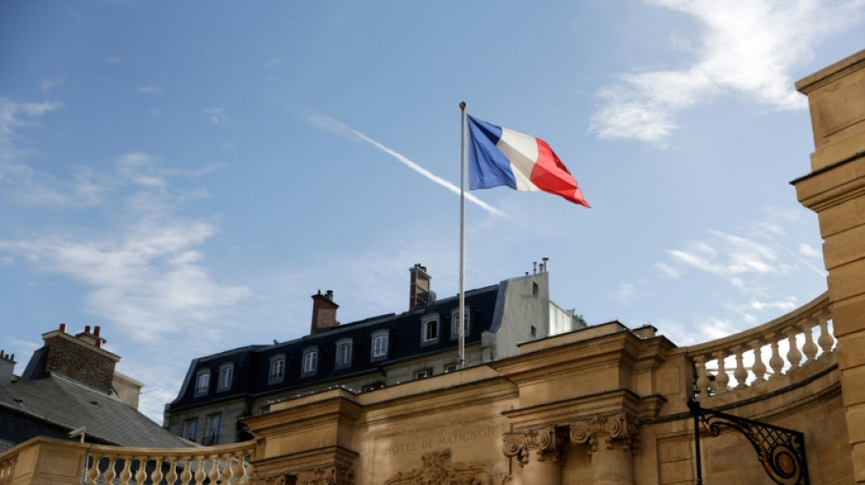 Matignon: toujours pas de fum&eacute;e blanche