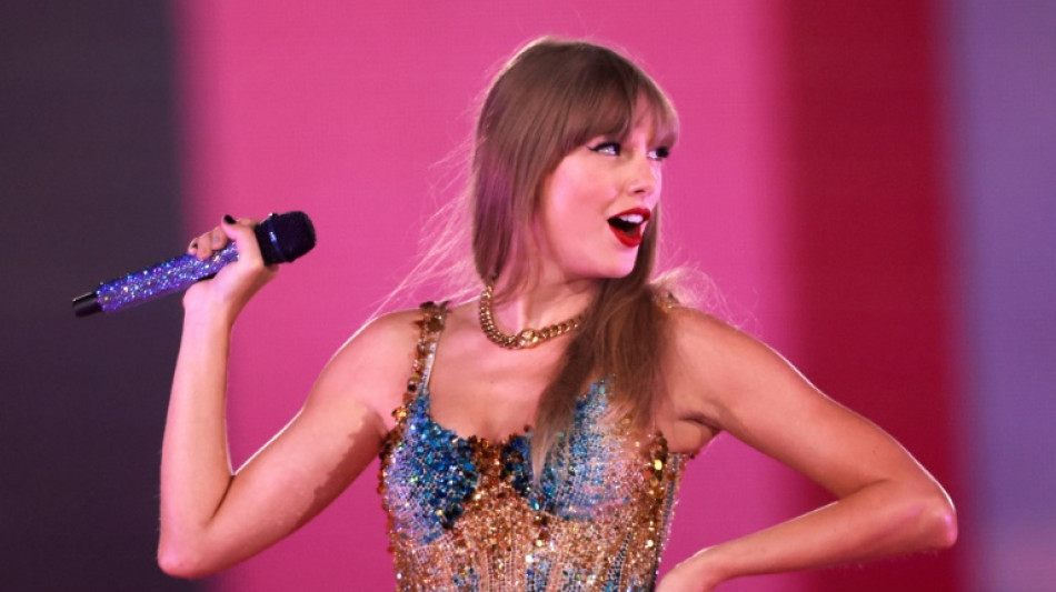 Taylor Swift entra a la era de "Showgirl" con su nuevo álbum pop