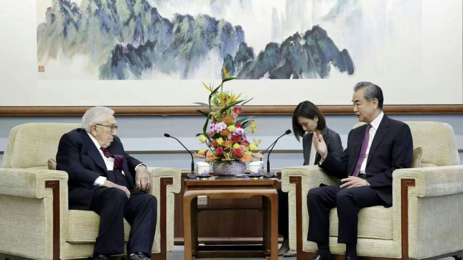 Es imposible "contener" a China, afirma el principal diplom&aacute;tico chino ante Kissinger