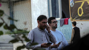 Riparte Internet in Afghanistan, festa nelle strade