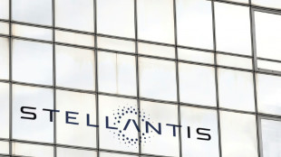Autokonzern Stellantis f&auml;hrt 2025 massiven Verlust von 22,3 Milliarden Euro ein