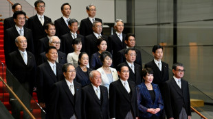 Jap&oacute;n sustituye a los ministros de Defensa y Relaciones Exteriores