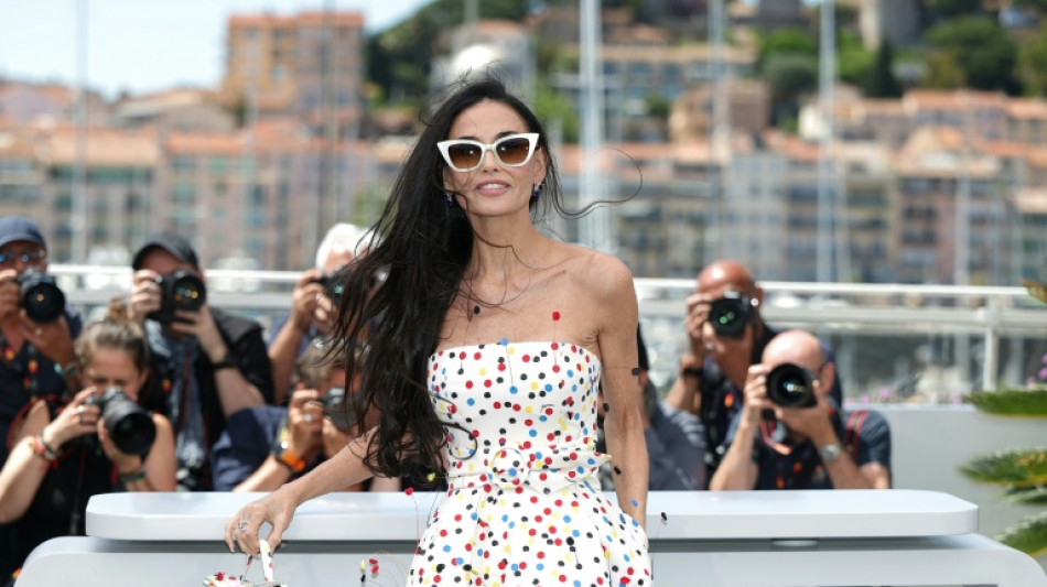 Luchar contra la IA es una "batalla perdida", afirma la actriz Demi Moore en Cannes 