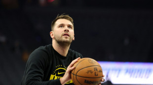 Doncic gl&auml;nzt in Dallas - und wahrt perfekte Bilanz