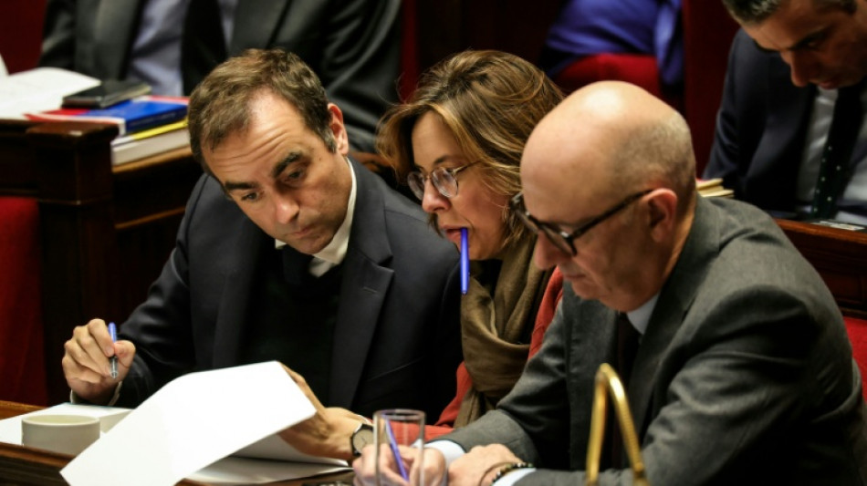 Le déficit public est "sur les rails" pour respecter les prévisions en 2025, selon le gouvernement