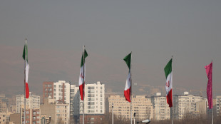 Domani in Iran riaprono le scuole, erano chiuse da una settimana