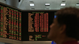 Stocks cautious before tariff updates, US data