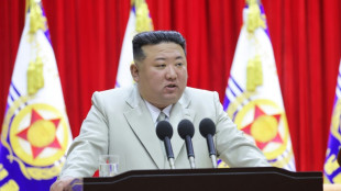 EEUU dice que l&iacute;der norcoreano espera tener reuni&oacute;n sobre armas en Rusia