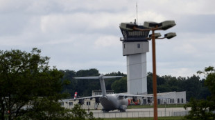 Francia repatria a 10 mujeres y 25 ni&ntilde;os de campos yihadistas en Siria