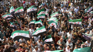 Syrie: des manifestants dans le sud r&eacute;clament la chute du r&eacute;gime 