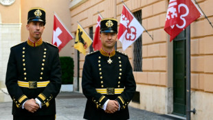 Vatican : la Garde suisse réinvente son uniforme de "demi-gala"