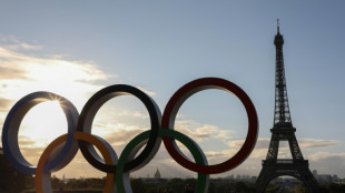 An&eacute;is ol&iacute;mpicos ser&atilde;o instalados na Torre Eiffel