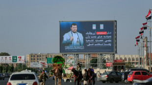 Ar&aacute;bia Saudita diz que ataque dos houthis causou inc&ecirc;ndio na Aramco e feriu quatro pessoas