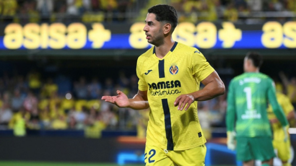 Villarreal atropela Atl&eacute;tico de Madrid (5-1) no encerramento do Campeonato Espanhol