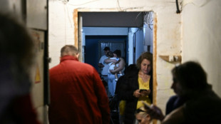 Ataques rusos con misiles dejan al menos dos muertos en la capital ucraniana