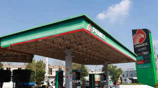 Pemex perde 605 milioni nel terzo trimestre, produzione in calo dello 0,4%