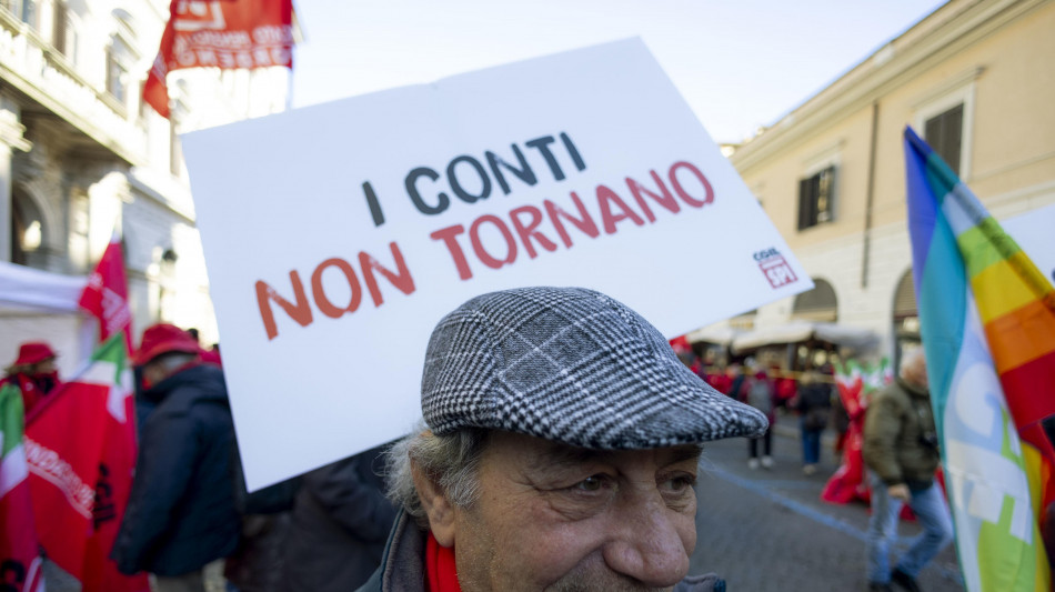 Nel Sud più pensioni che operai, impiegati e autonomi