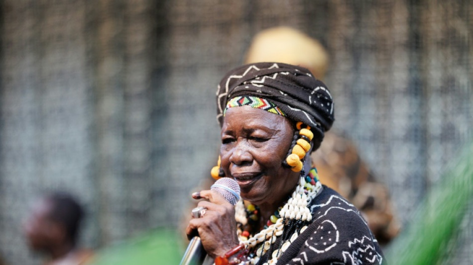 Malian songbird keeps age-old sounds alive at 88