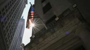 Wall Street reste prudente, entre résultats d'entreprises et politique commerciale américaine
