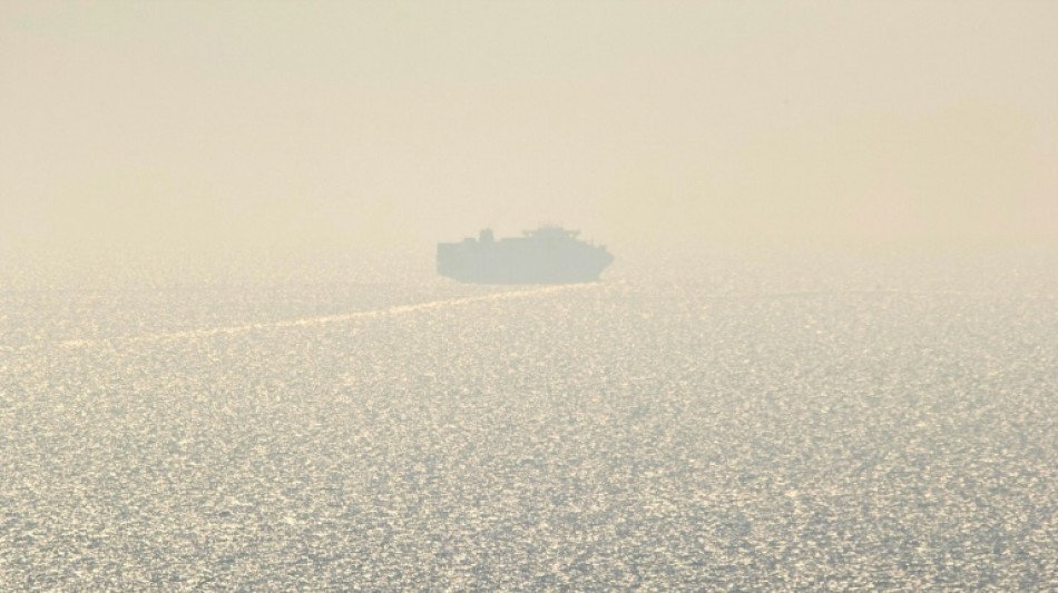 Ucrania desaf&iacute;a a Rusia con un carguero en el mar Negro