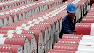 Occhi sul petrolio dopo attacco Usa, atteso rialzo 3-5 dollari