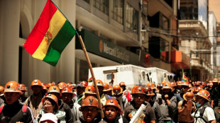 Sindicatos da Bol&iacute;via aumentam bloqueios contra medidas econ&ocirc;micas