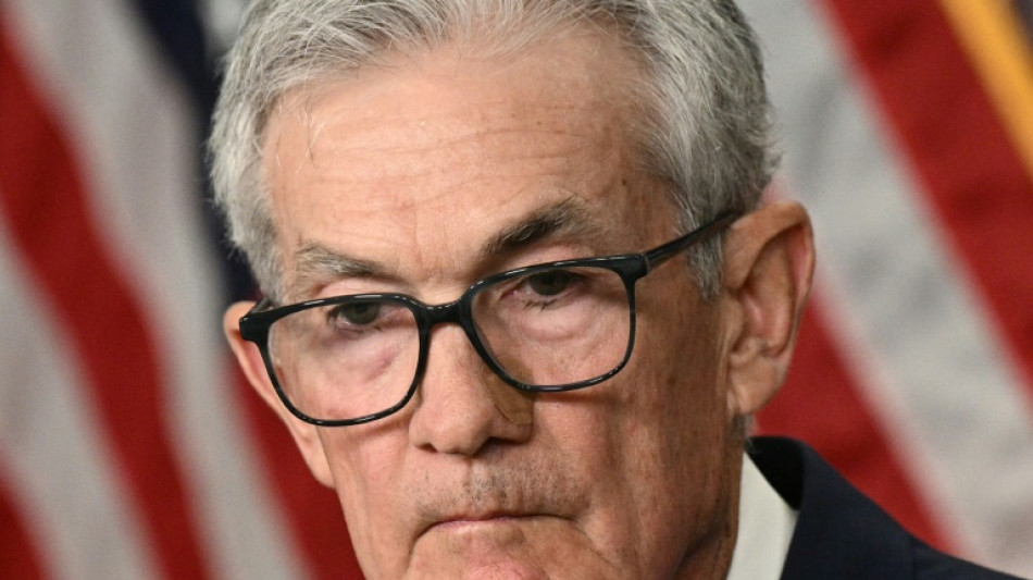 Fed mantiene tasas de inter&eacute;s y prev&eacute; un solo recorte este a&ntilde;o