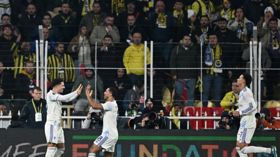 Villa seal place in Europa League last 16 as Celtic draw in Italy